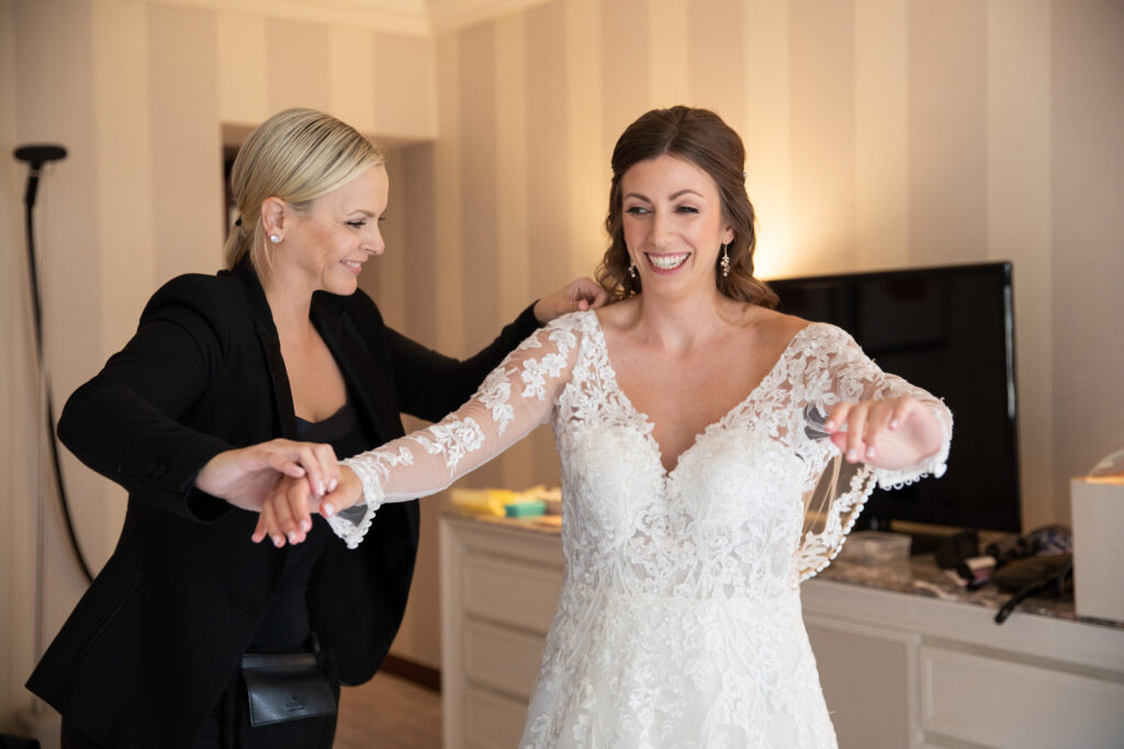 Lotte New York Palace Hotel Wedding Getting Ready With Bride Photos